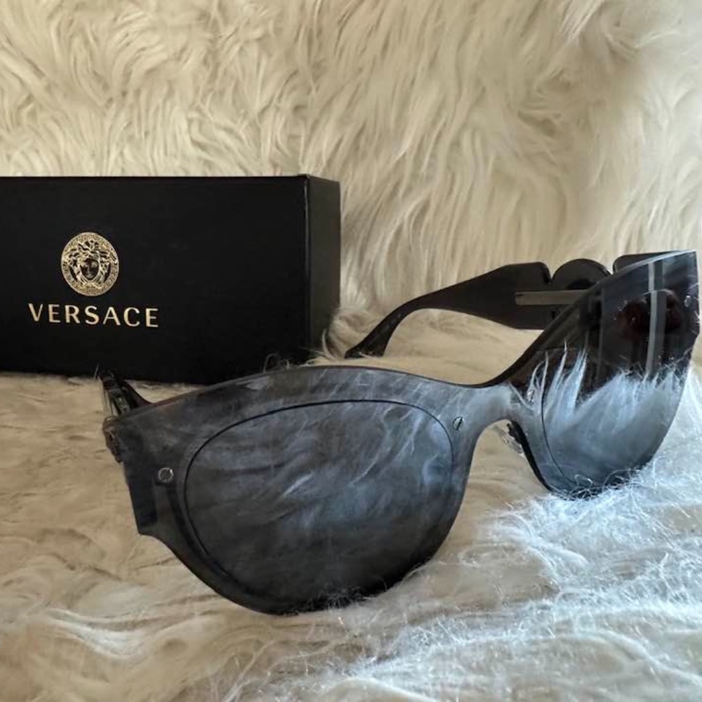 Versace Sun Glasses